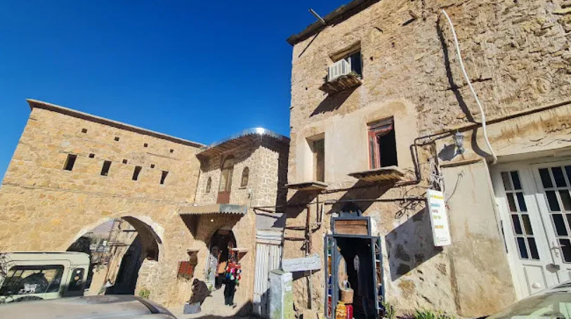 Qalat Khawari Castle, Iran